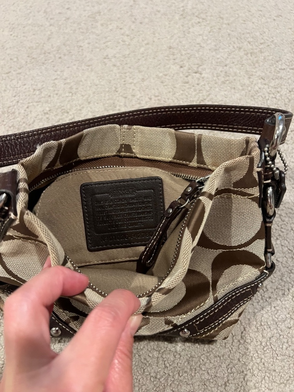 Coach Vintage Y2K Mini Carly Signature Jacquard Brown Leather Trim Shoulder Bag - Picture 3 of 10